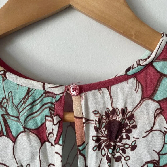 Aritzia Wilfred Lambrusco Tiered Mini Dress Dress Warm Red Subtle Mint Floral - Picture 6 of 9